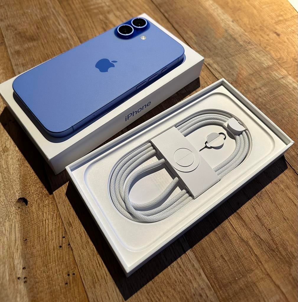 Iphone 16 NEUF Jamais utilisé, Telecommunicatie, Mobiele telefoons | Apple iPhone, 128 GB, Blauw, Nieuw, IPhone 16