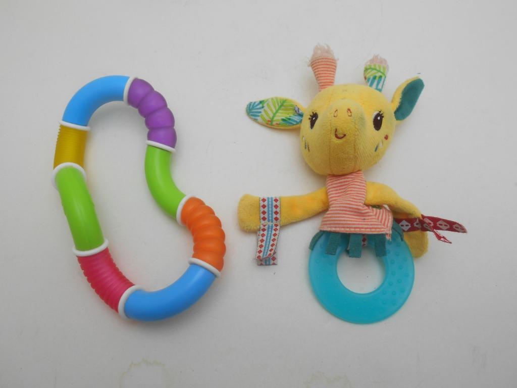 lot de 2 hochets bebe, Enfants & Bébés, Enlèvement ou Envoi, Utilisé