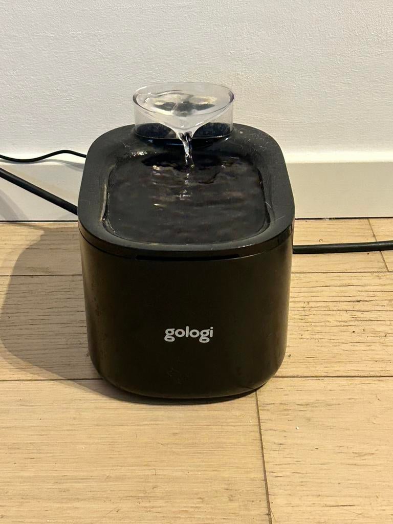 Drinkfontein voor kat, Ophalen, Zo goed als nieuw
