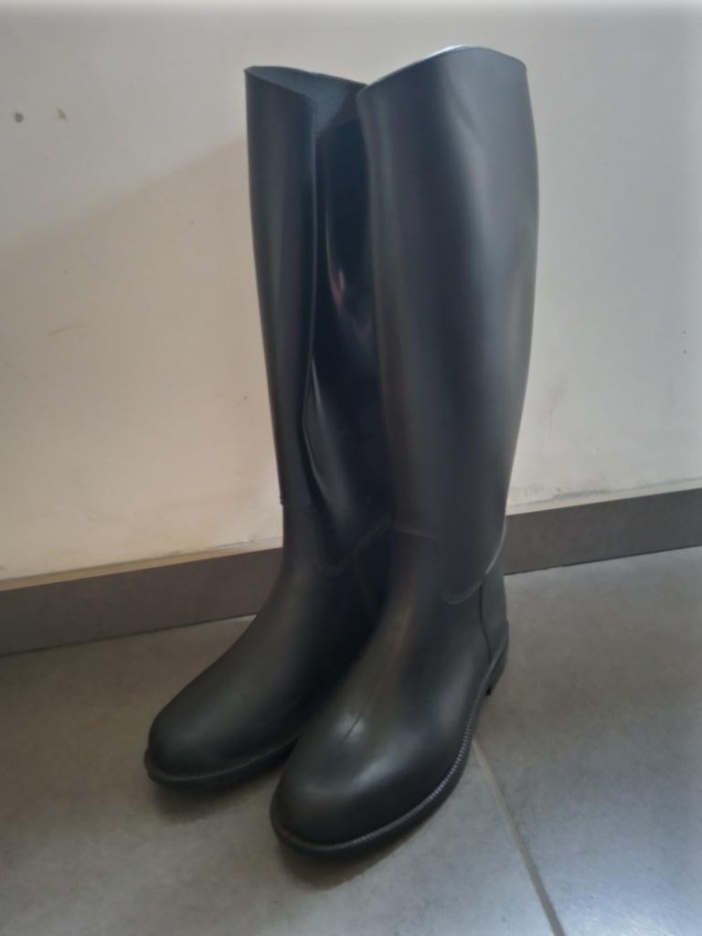 Rijlaarzen merk Aigle en niet gevoerde rijlaarzen, Dieren en Toebehoren, Ophalen, Gebruikt, Overige soorten, Kinderen