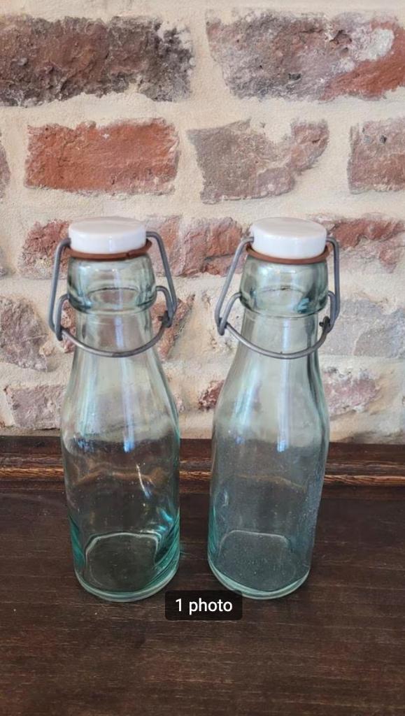 Anciennes bouteilles de lait, Enlèvement ou Envoi