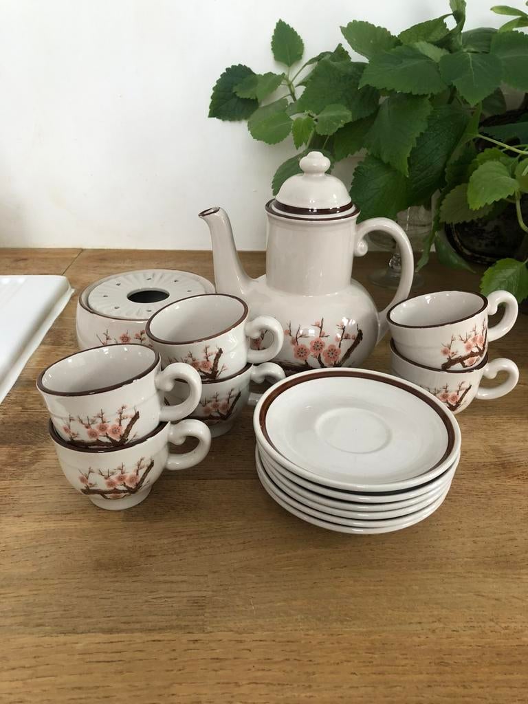 PRACHTIG VINTAGE SERVIES KOFFIE THEE MET WARMHOUDER CADEAU, Antiek en Kunst, Ophalen of Verzenden