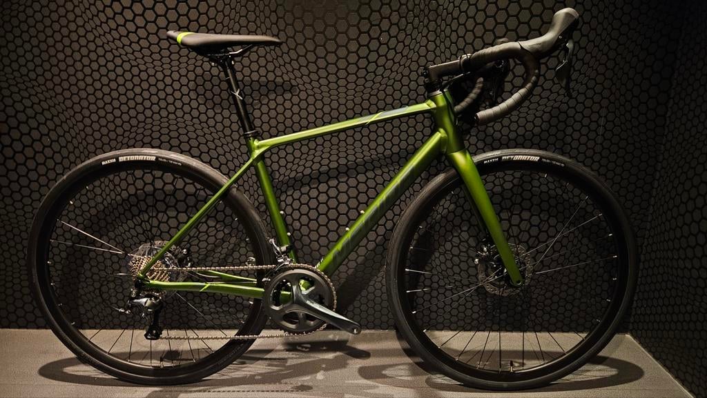 Merida Scultura Endurance 300 XS tem XL
Van €1599 naar €1399, Fietsen en Brommers, Carbon, Nieuw, Jacky.sport@telenet.be, Nederland