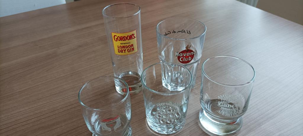 lot de 5 verres différents pour apéritif, Collections, Enlèvement ou Envoi, Comme neuf