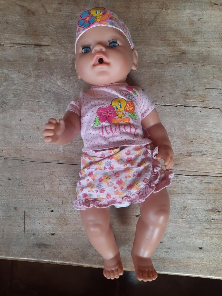 Baby born pop met kleding en accessoires, Ophalen of Verzenden, Gebruikt