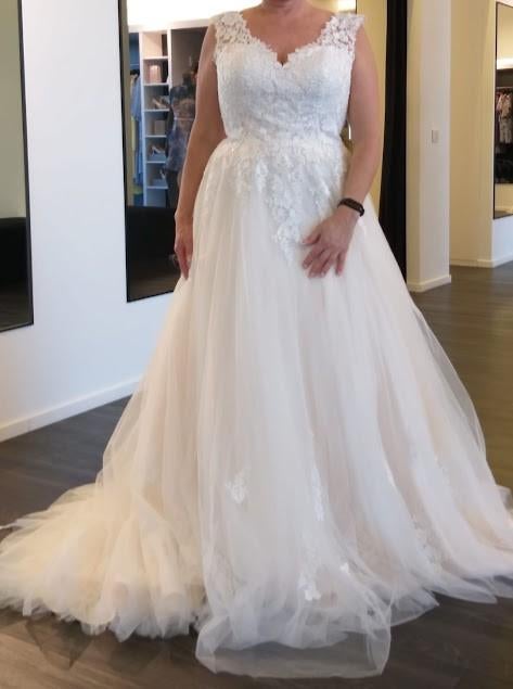 Trouwjurk, Kleding | Dames, Gelegenheidskleding, Zo goed als nieuw, Overige typen, Maat 38/40 (M), Overige kleuren, Ophalen