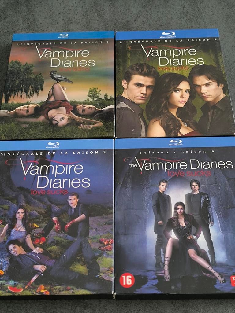 Blu ray Vampire Diaries, seizoen 1 tot 4, Ophalen of Verzenden, Zo goed als nieuw