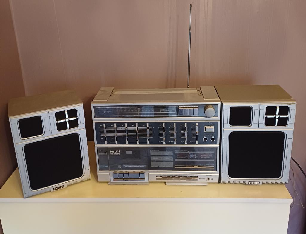 Philips D8644 super power combo soundmachine, Ophalen, Niet werkend, Philips