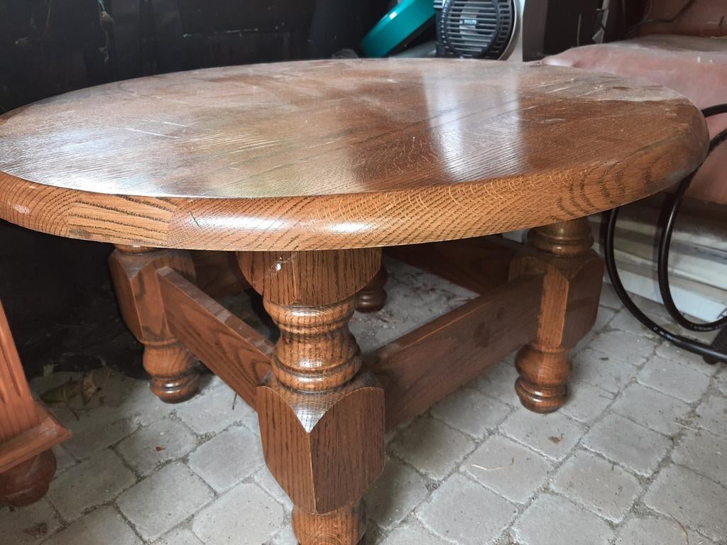 Salon tafel., Ophalen