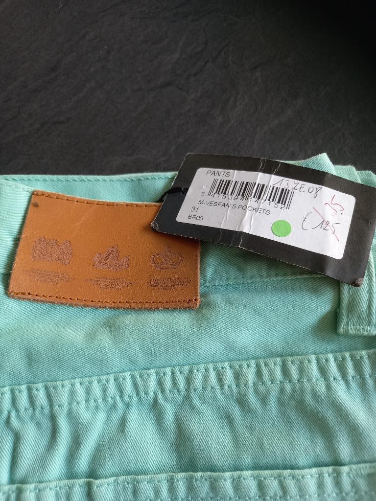 Groene damesbroek maat 31 (nieuw), Kleding | Dames, Broeken en Pantalons, Essentiel Antwerp, Ophalen