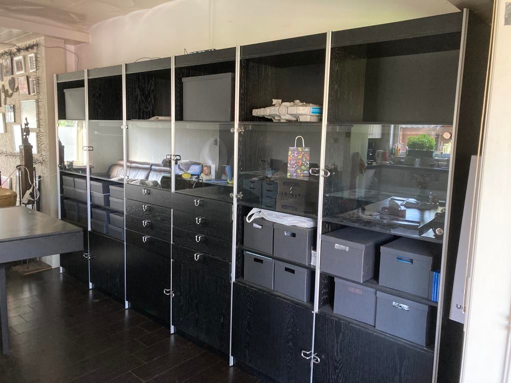 wandkast met vitrine en verlichting, Huis en Inrichting, Ophalen, Gebruikt