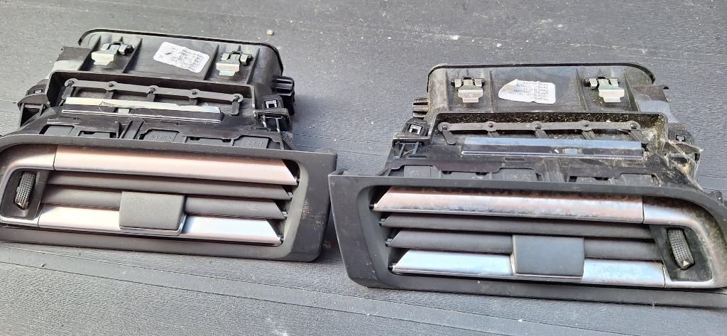 Ventilatie links en rechts Peugeot 308 break, Auto-onderdelen, Ophalen, Gebruikt, Peugeot