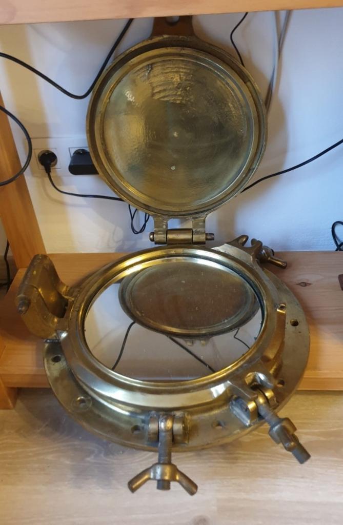 Patrijspoort, Antiek en Kunst, Ophalen