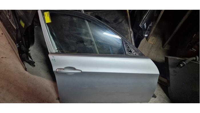 Portier 4Deurs rechts-voor van een BMW 3-Serie, Gebruikt, -, Deur, -