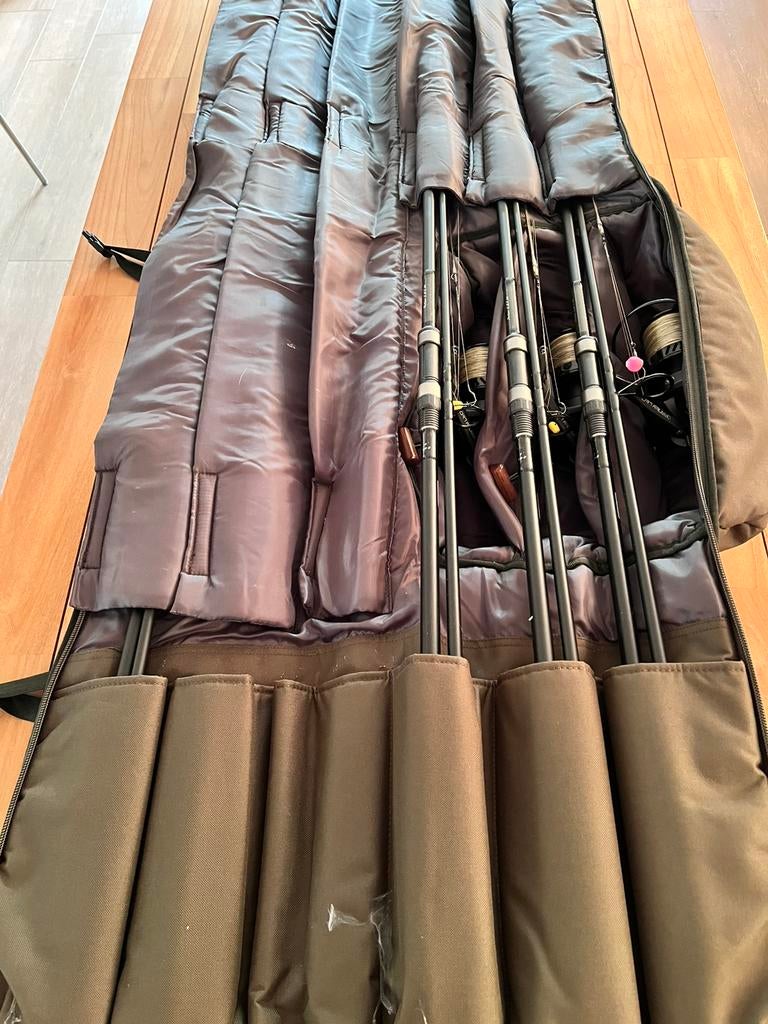 Karperuitzet te koop - zo goed als nieuw., Enlèvement, Comme neuf, Ensemble complet