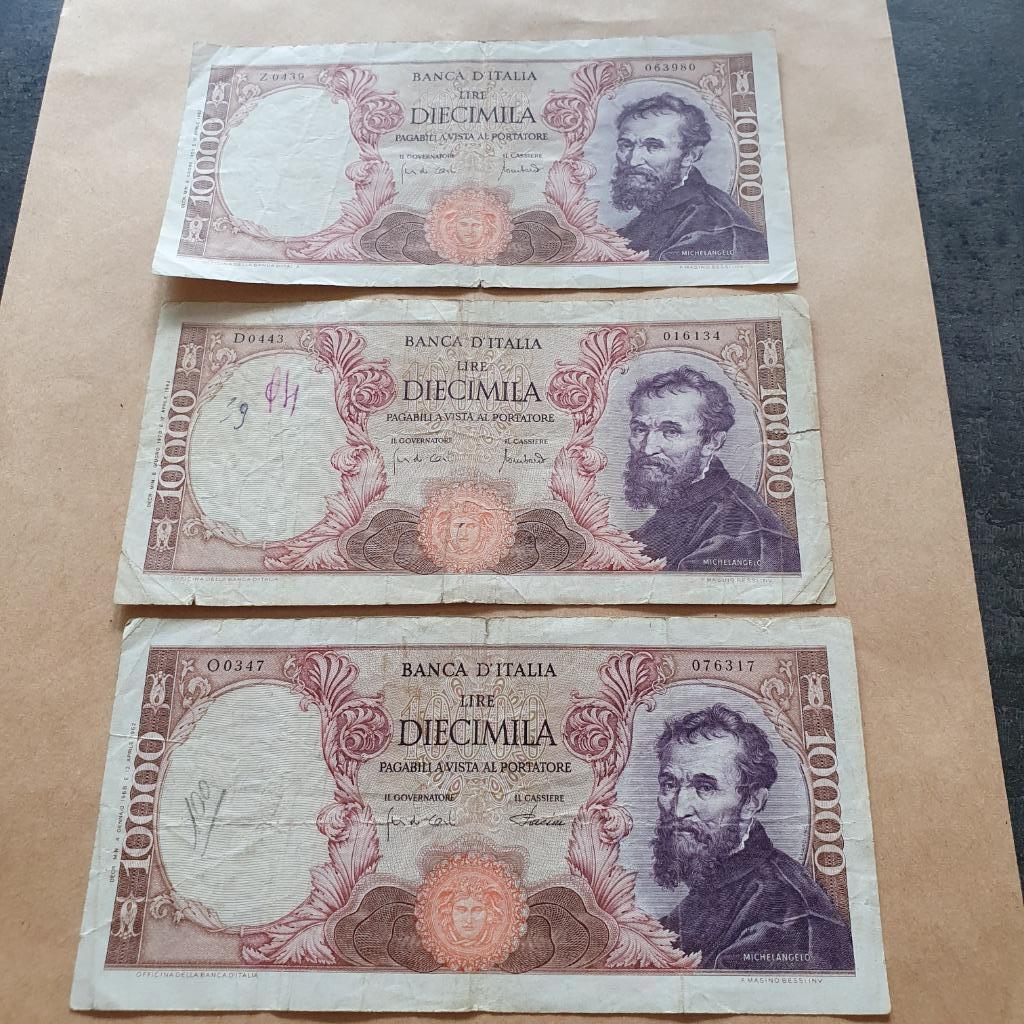 Lot de 9 billets italiens, Enlèvement, Italie, Série