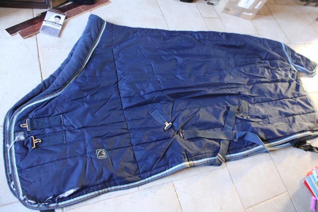 Couverture épaisse bleue "EPONA " (T 155), Ophalen, Gebruikt, Deken
