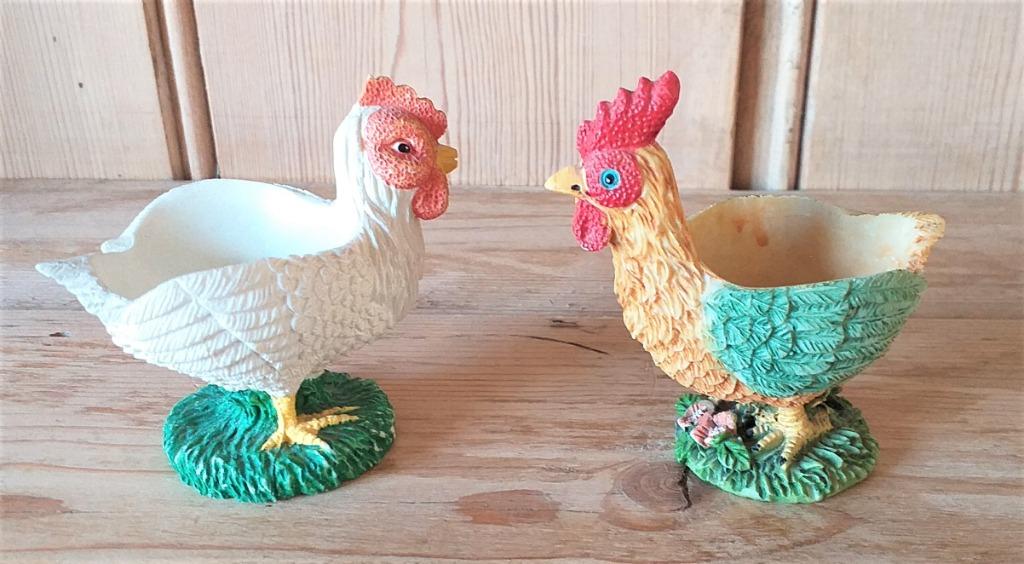 Coquetiers anciens :  poule et coq, Enlèvement ou Envoi, Comme neuf