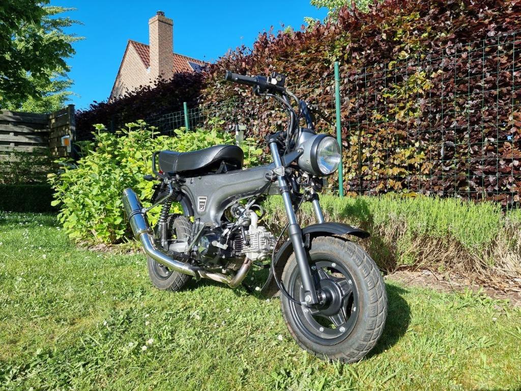 Brommer dax 50cc B-klasse, Fietsen en Brommers, Ophalen, Zhenhua, 49 cc, 4 versnellingen