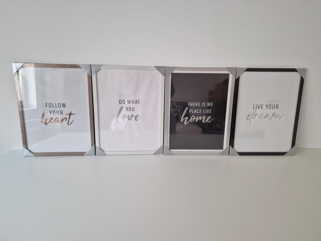 4 cadres avec dictons, Enlèvement, Neuf