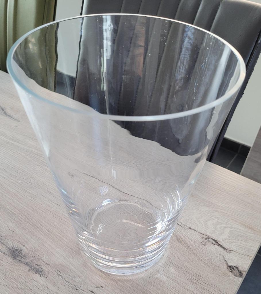 Mooie grote mondgeblazen glazen vaas, Wit, Ophalen of Verzenden, Minder dan 50 cm, Glas