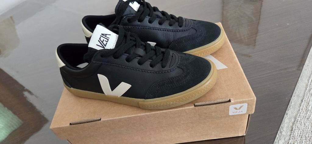 Basket Veja, Ophalen, Zwart, Nieuw, Veja