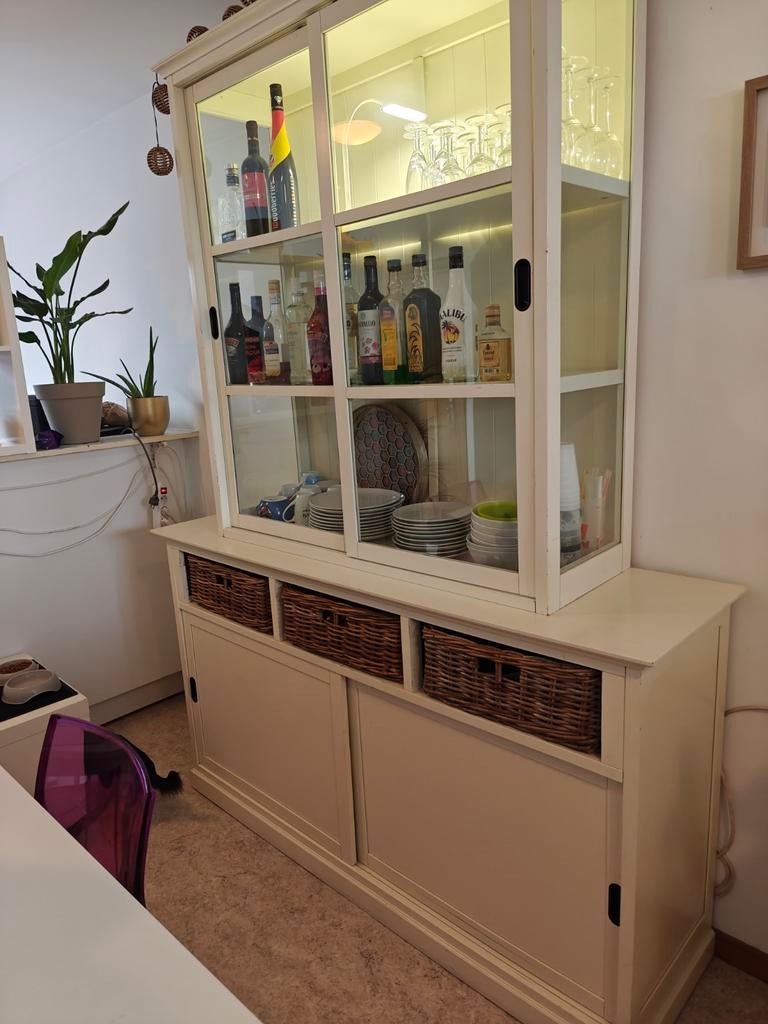 Superbe beau meuble, Maison & Meubles, Armoires | Buffets, Enlèvement, Avec porte(s)