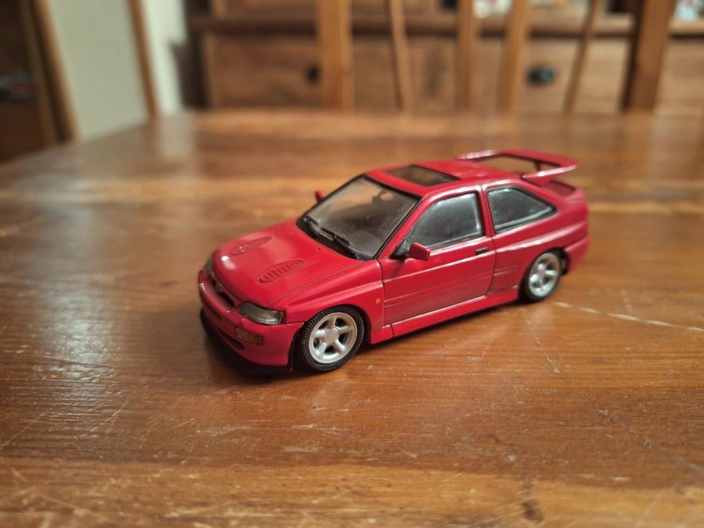 Ford Escort Cosworth, Enlèvement, Comme neuf