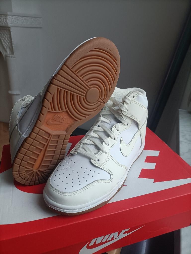 Nike Dunk High EU 36.5, Sports & Fitness, Tennis, Enlèvement ou Envoi, Nike