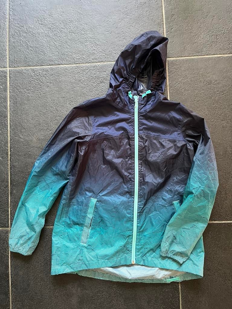 Regenjasje Decathlon voor persoon van 160-166cm groot, Caravans en Kamperen, Ophalen of Verzenden, Zo goed als nieuw