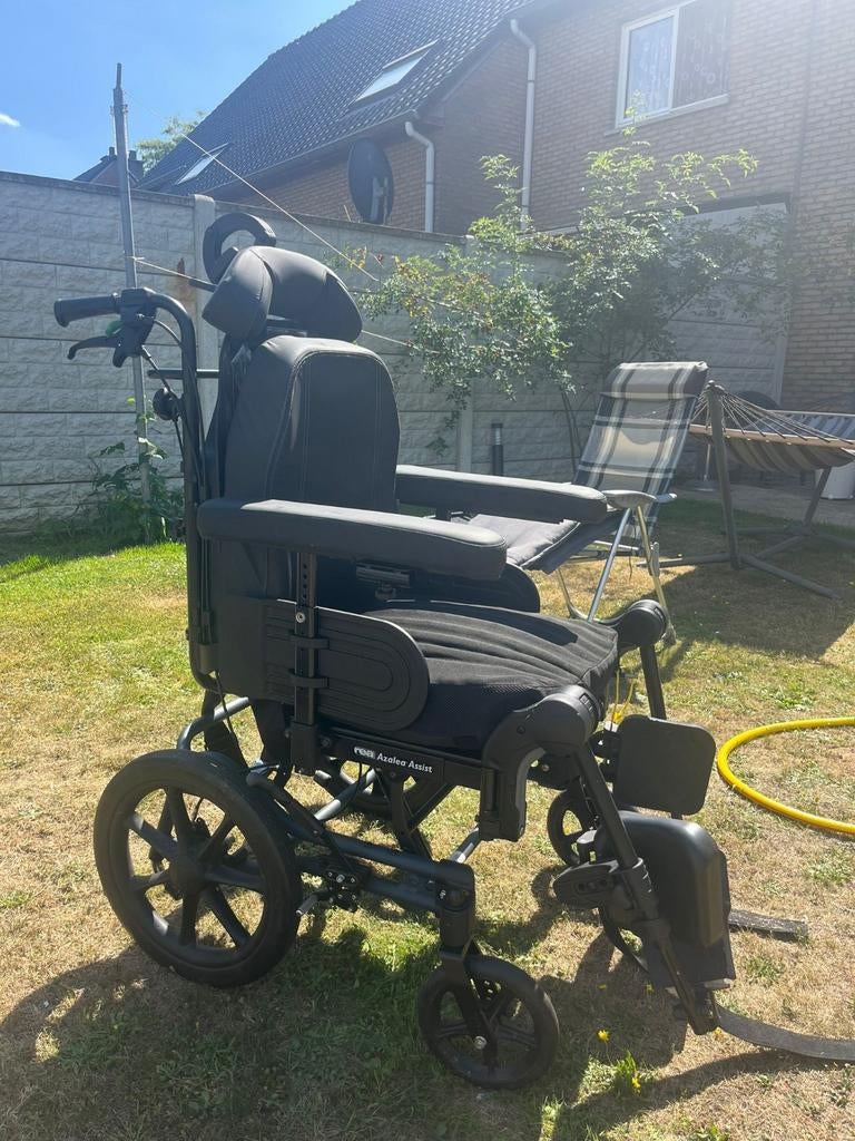 Rolstoel rea azalea assist, Diversen, Rolstoelen, Ophalen, Inklapbaar, Zo goed als nieuw, Duwrolstoel