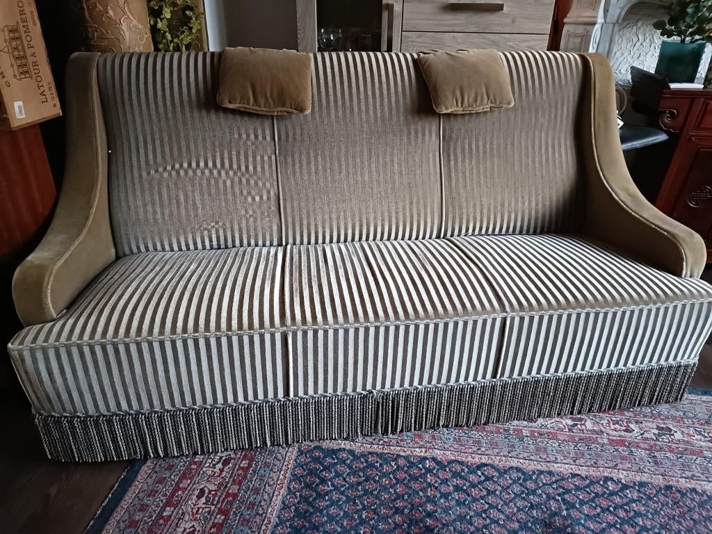 Canapé fauteuil style crapaud, Ophalen