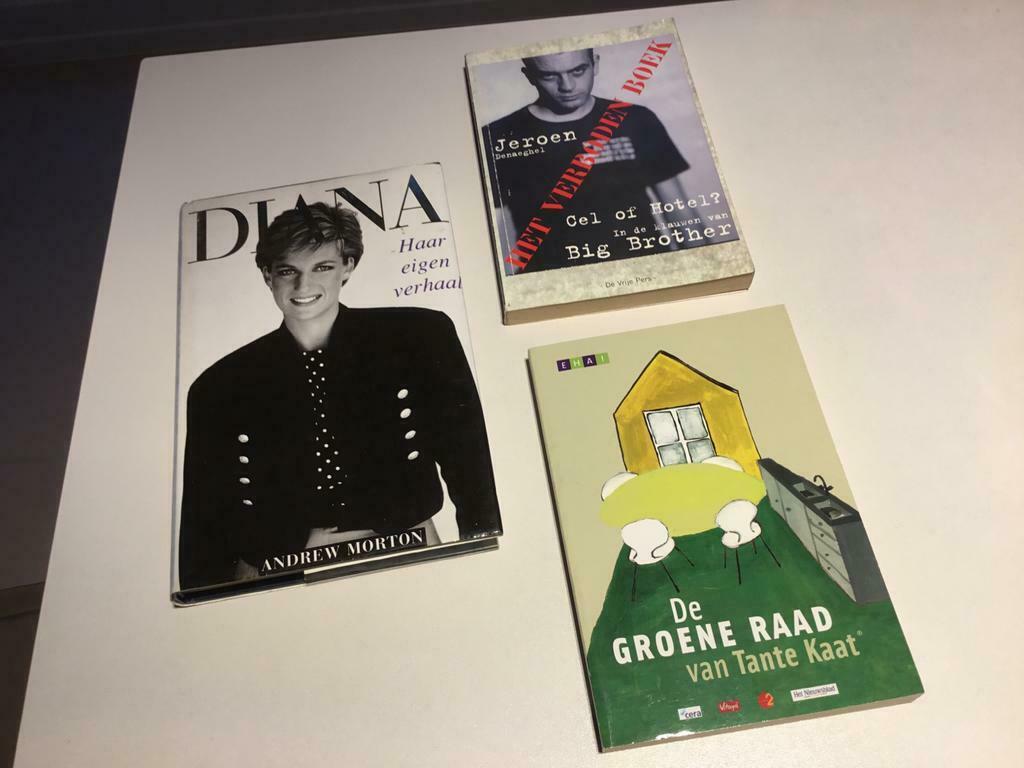 Diana , Jeroen en tante Kaat, Enlèvement ou Envoi