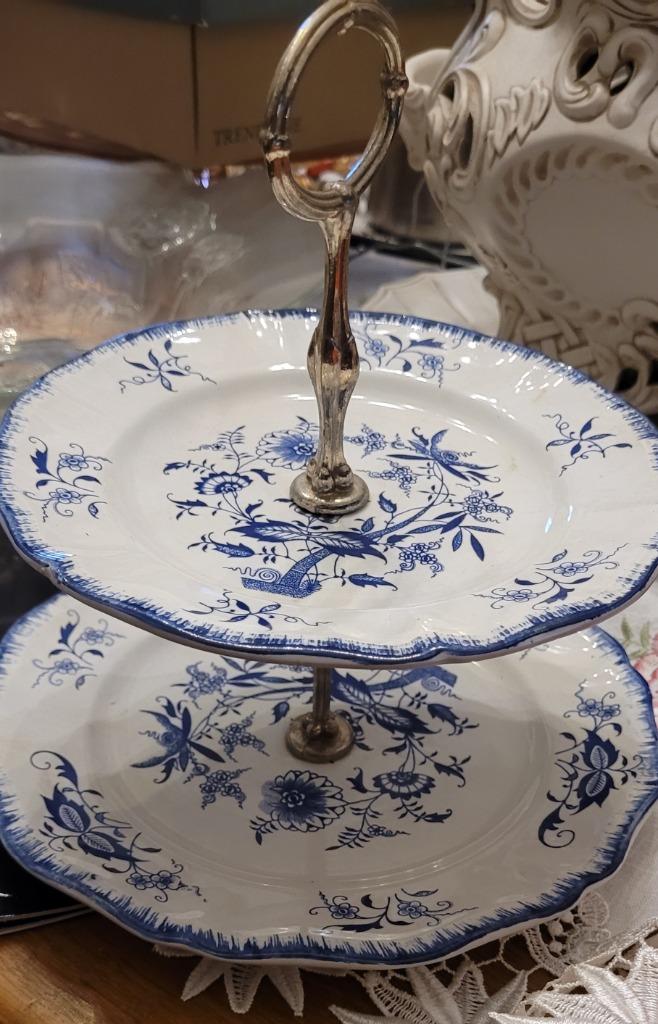 Lancaster gelaagde dessertborden, Ophalen