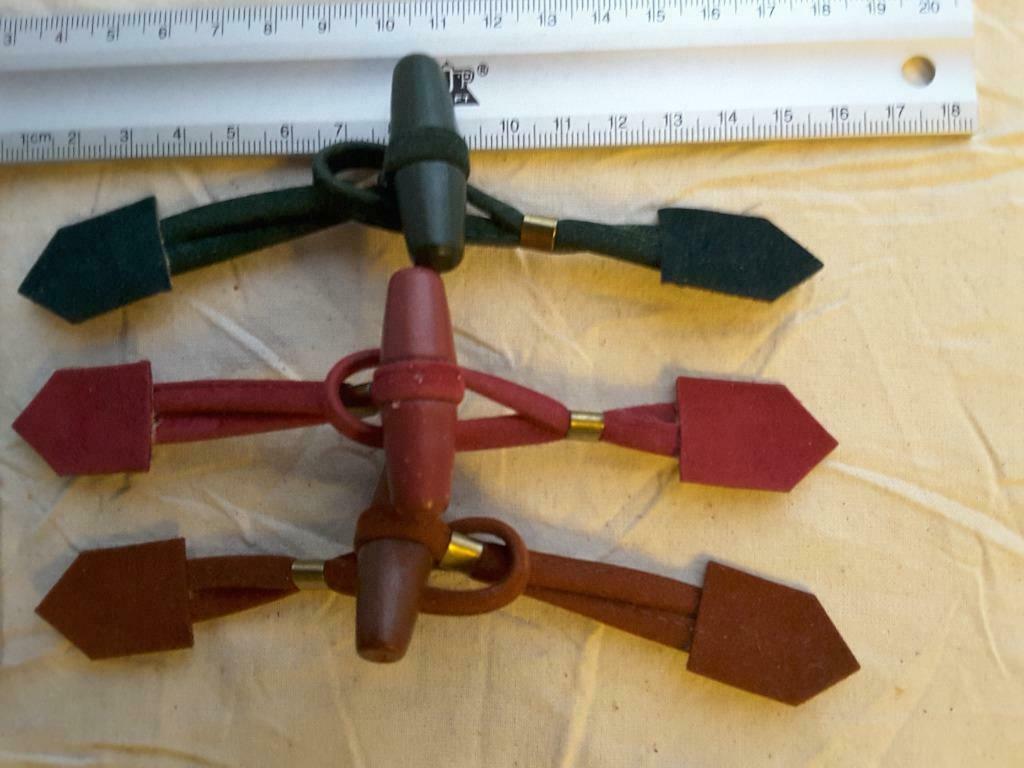 brandebourg imitation daim avec bûchettes bois 4 cm, Enlèvement ou Envoi, Neuf