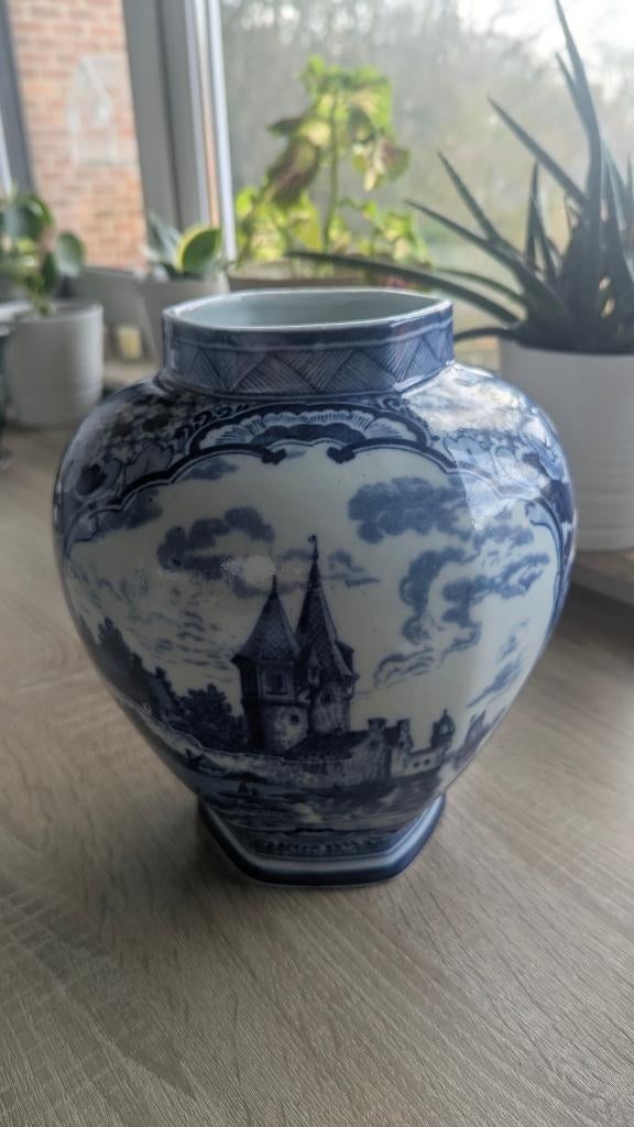 Vase delft, Enlèvement