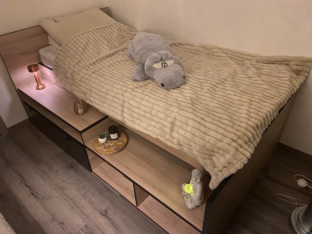 Bedmeubel Alsapan, Ophalen, 200 cm