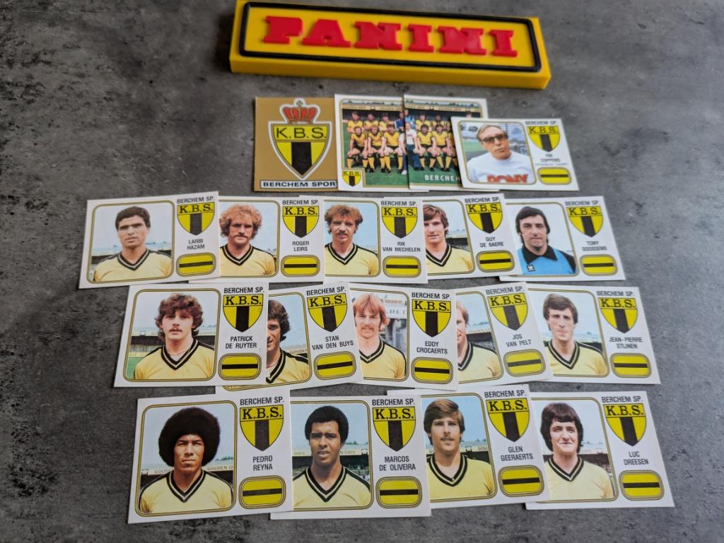 PANINI FOOTBALL 81 BERCHEM SPORT 18 STICKERS 1981, Hobby en Vrije tijd, Stickers en Plaatjes, Verzenden