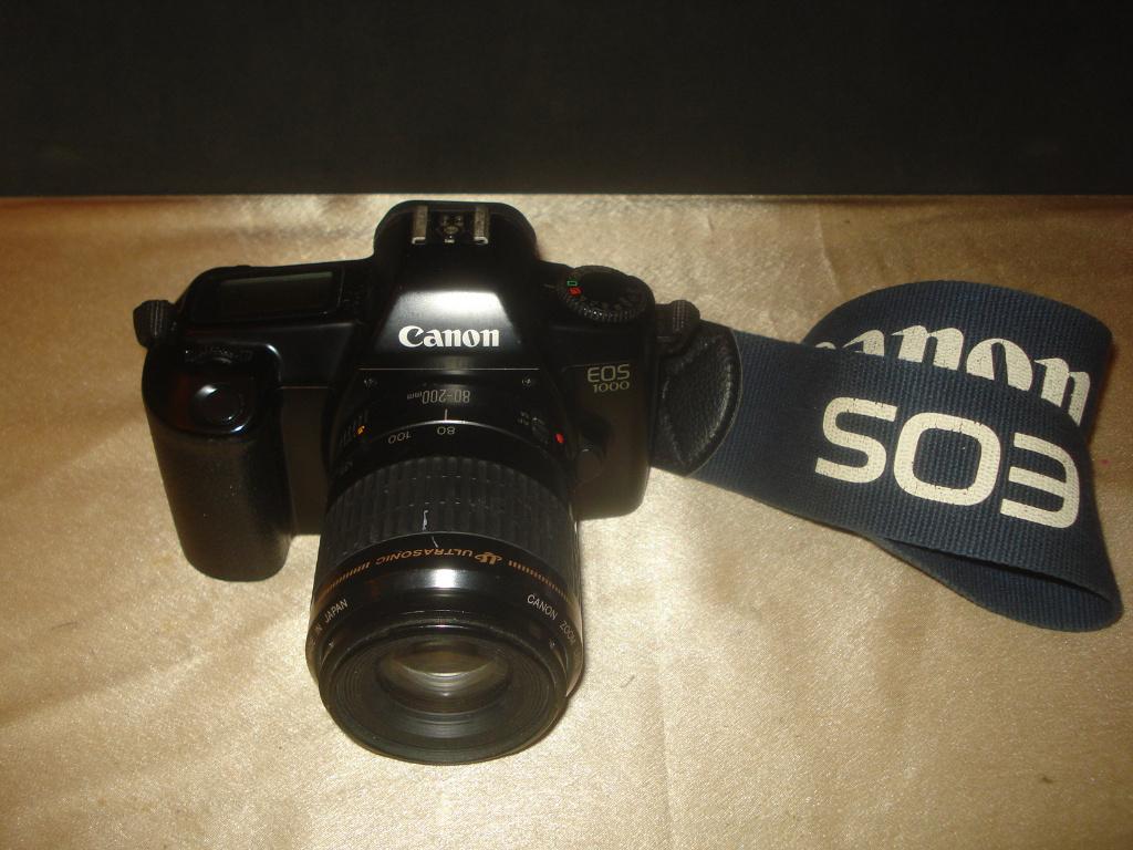 CANON EOS 1000 Autofocus + Objectif 80-200 MM, Enlèvement ou Envoi, Comme neuf, Reflex miroir, Canon