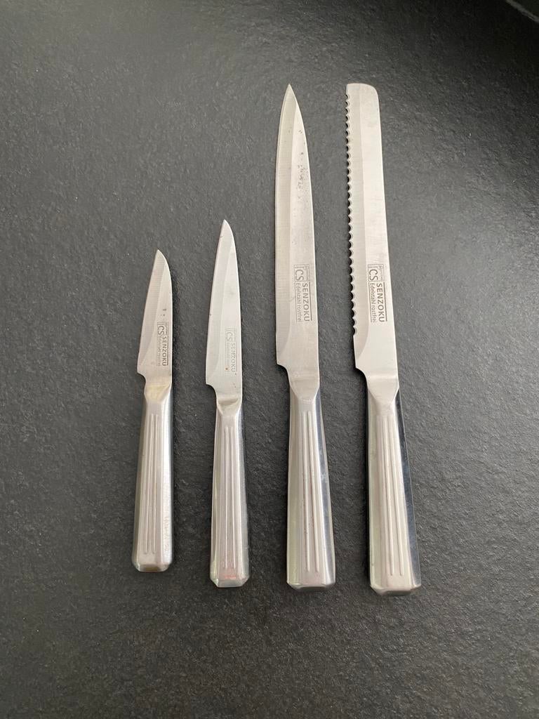 Set van 4 messen, Huis en Inrichting, Ophalen of Verzenden, Zo goed als nieuw, Inox of Chroom