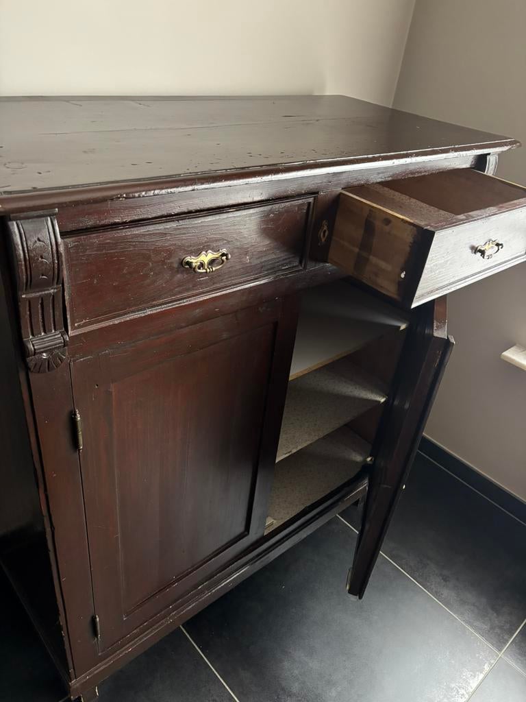 Antiek houten dressoir, Ophalen