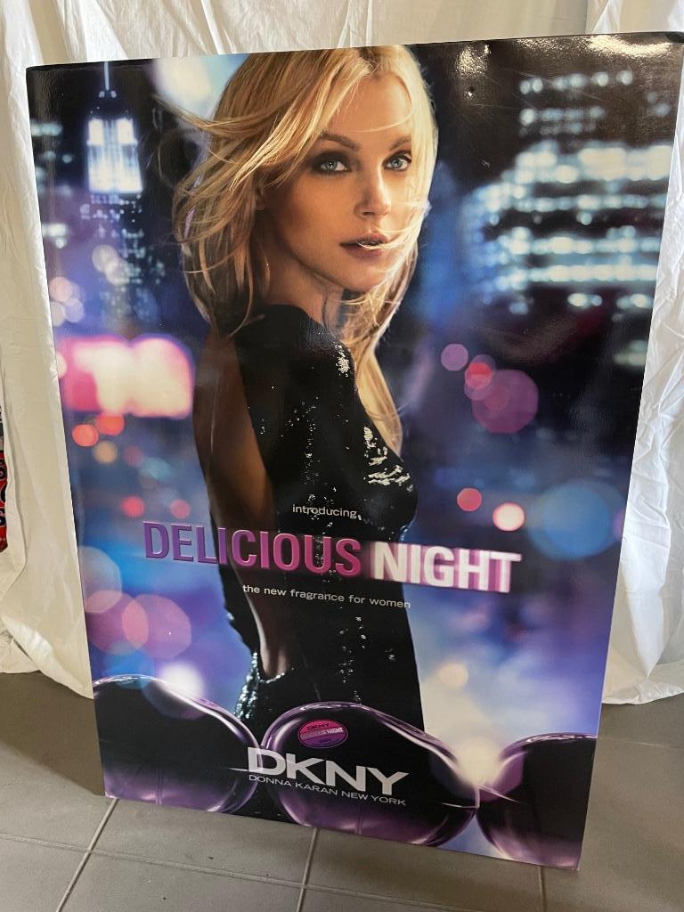 Affiche publicitaire carton parfum DKNY, Ophalen, Gebruikt, Rechthoekig Staand, Reclame
