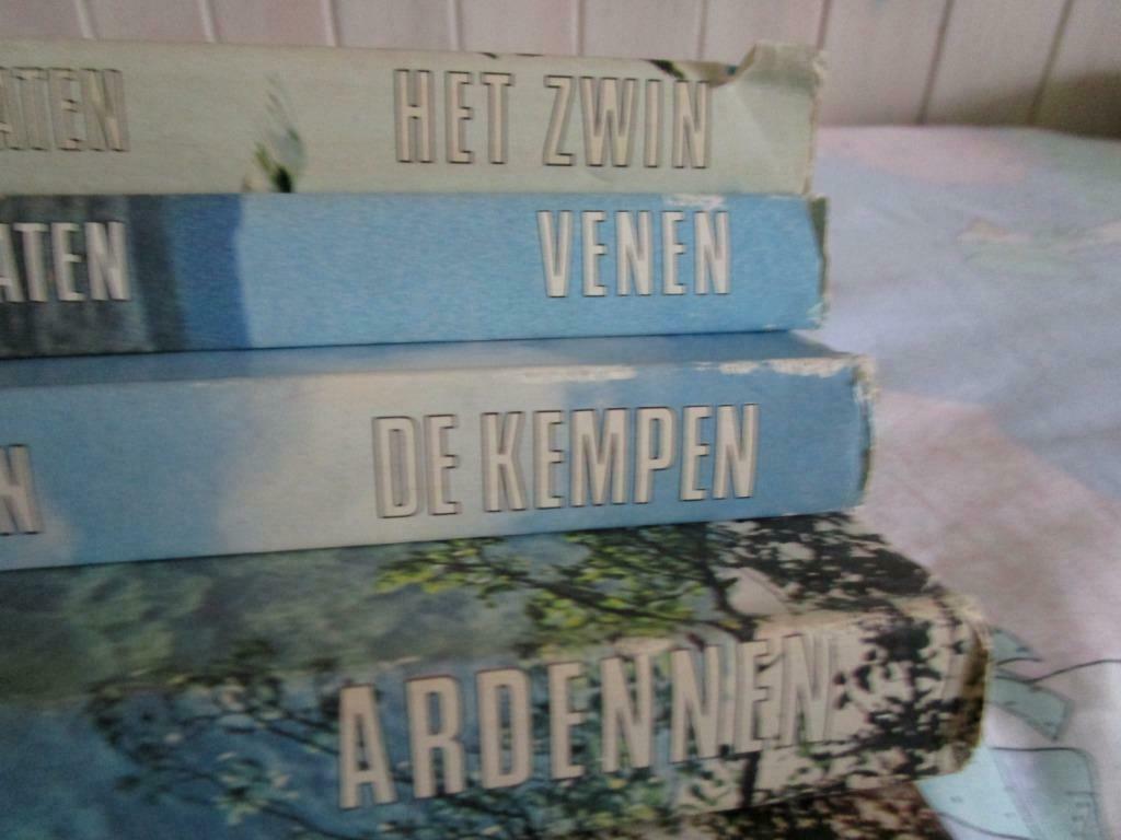 6 boeken over natuur en vogel reservaten, Ophalen, Gelezen