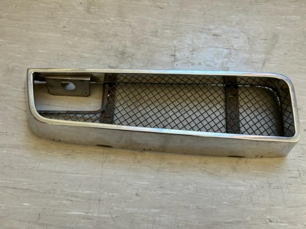 Pare-chocs avant droit pour Maserati Bora, Autos : Pièces & Accessoires, Maserati, Utilisé, Avant, Enlèvement ou Envoi