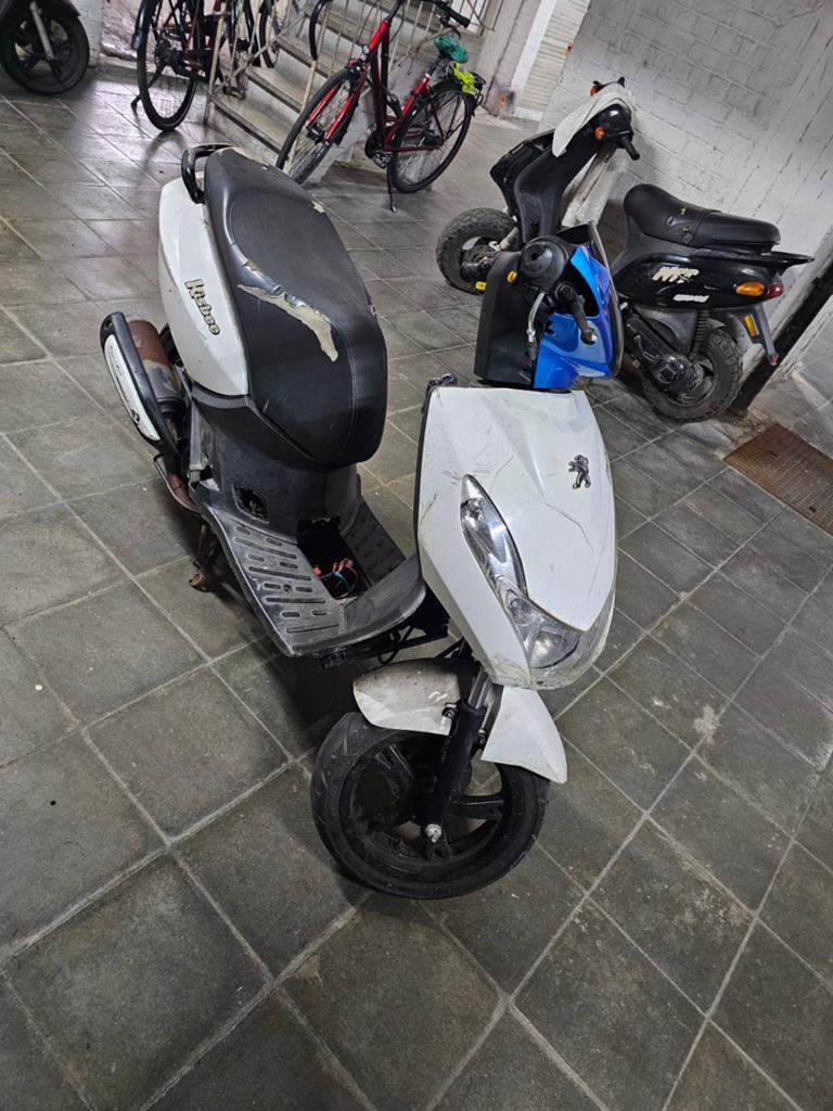 Kisbee 2t, Vélos & Vélomoteurs, Autres modèles, 49 cm³, Enlèvement, Utilisé