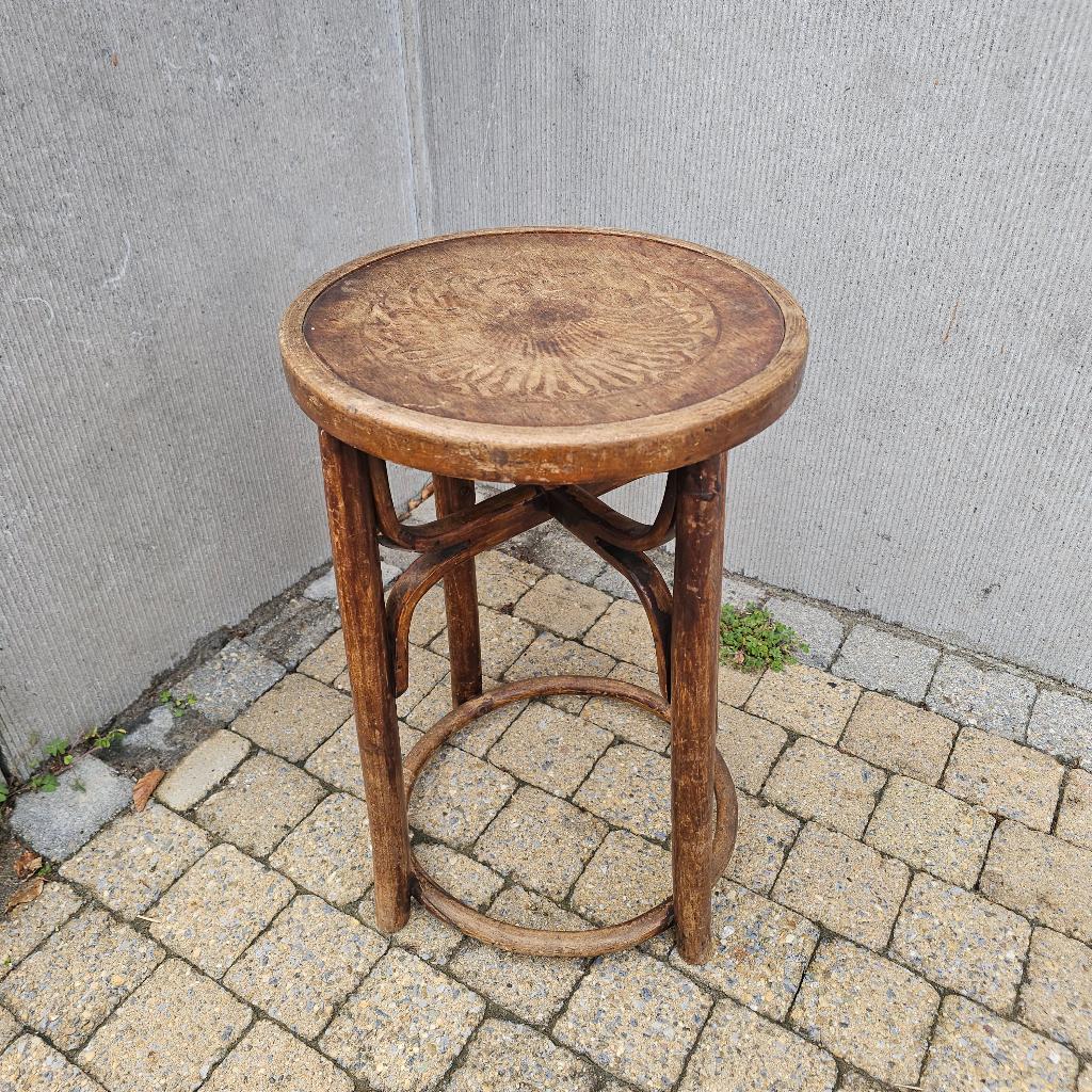 Houten barkruk (60 jaar oud), Huis en Inrichting, Barkrukken, Ophalen, Gebruikt, 1 kruk, Hout
