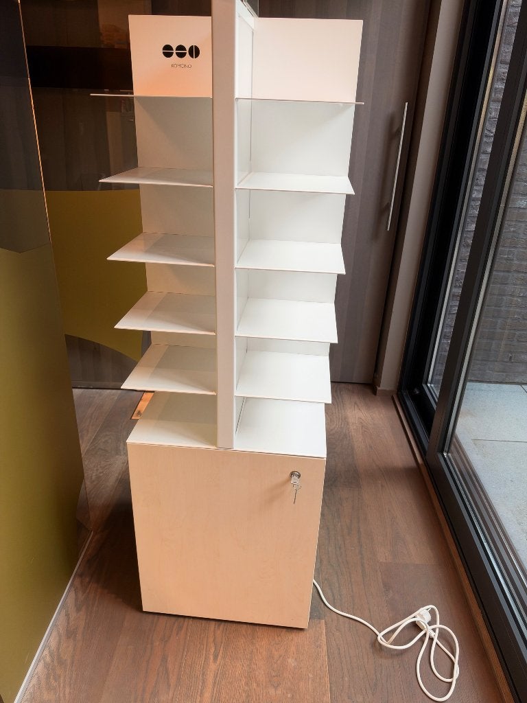 Kast voor brillen of andere objecten met licht, 3 ou 4 tiroirs, Comme neuf, Enlèvement, 50 à 100 cm