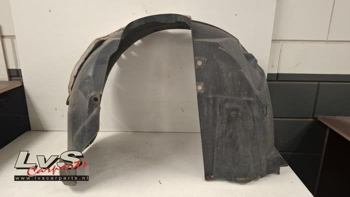 Passage de roue d'un Ford Kuga, -, 3 mois de garantie, -, -