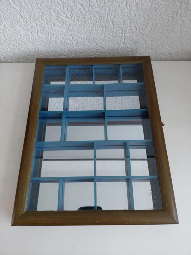 Vitrinekastje met spiegel, Antiek en Kunst, Ophalen of Verzenden