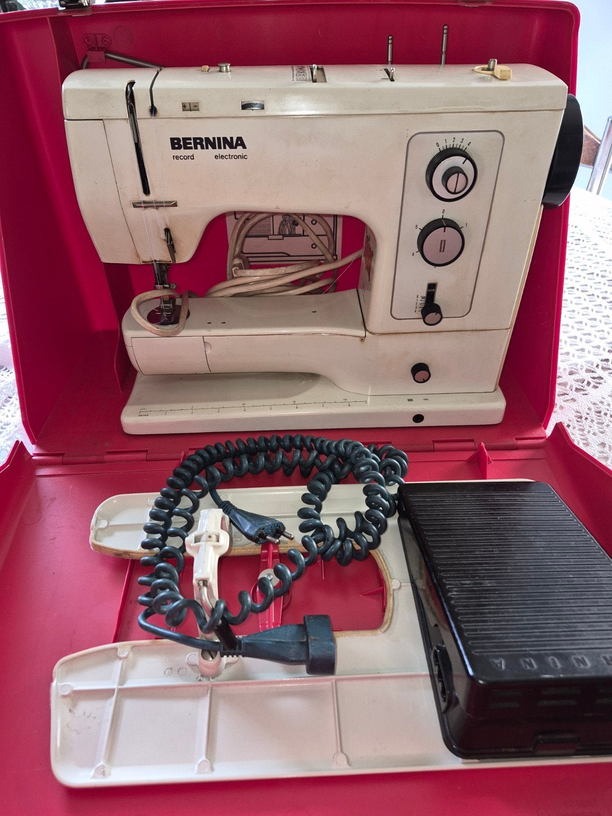 Machine à coudre Bernina Record Electronic, Enlèvement, Machine à coudre, Bernina
